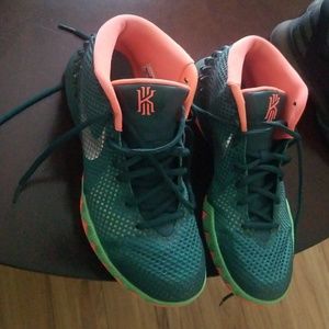 Kyrie 1 size 9.5